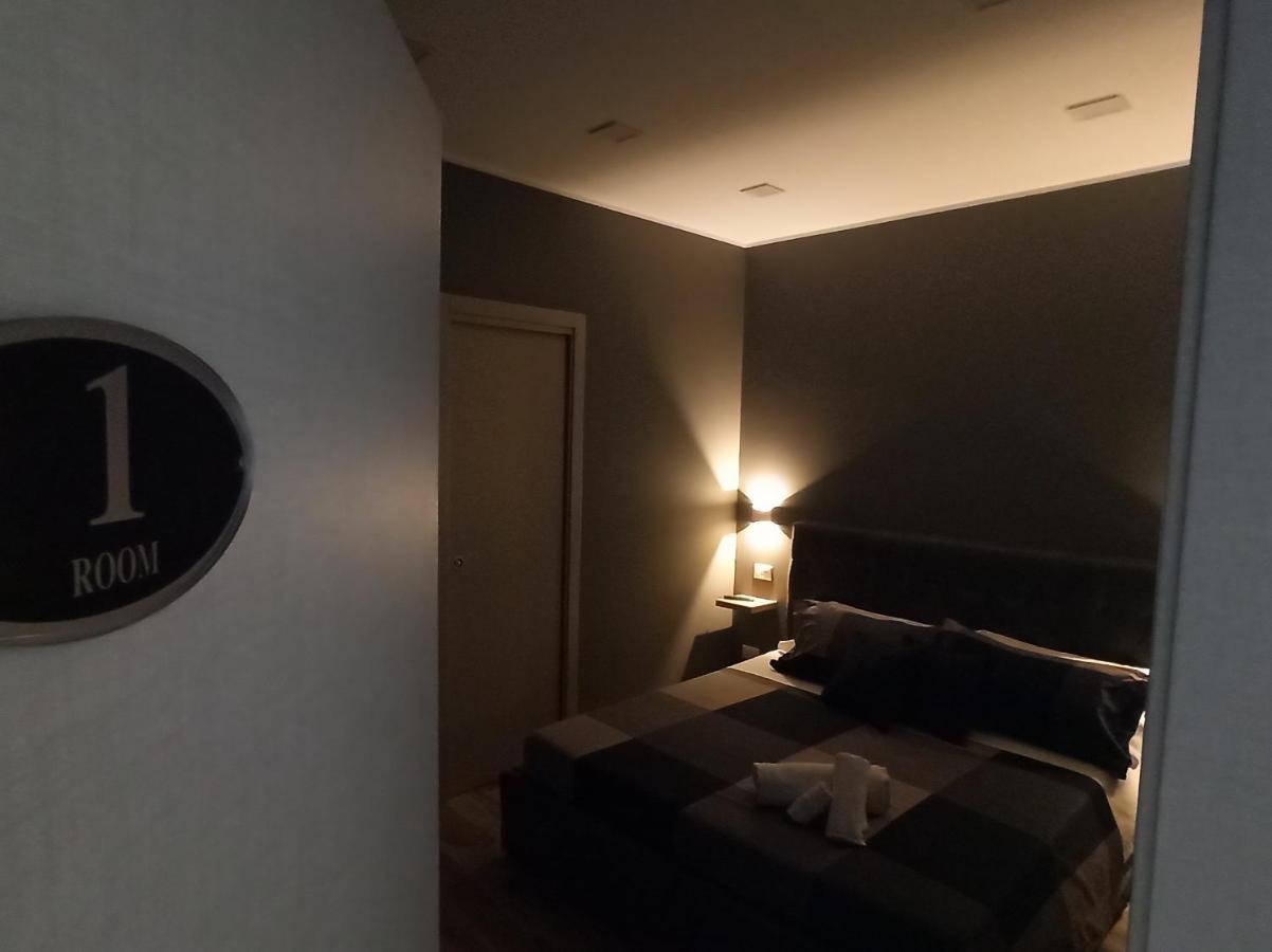 B&B Be Happy Таранто Экстерьер фото